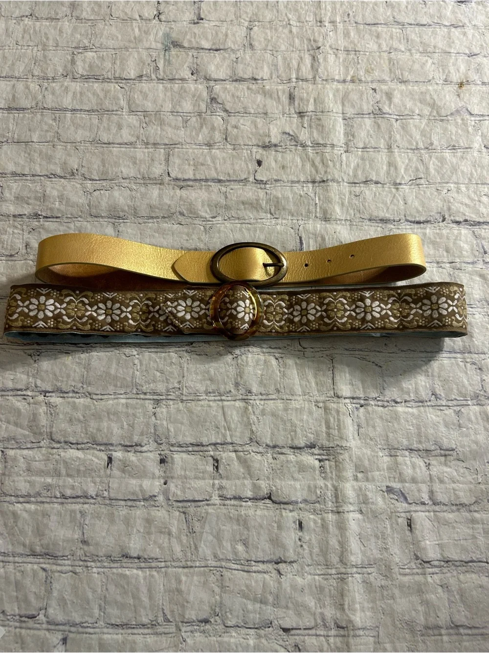 FRESH PRODUCE 100% COTTON BOHO BELT & VTG CANDIES METALLIC GOLD BELT